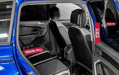 Volkswagen Tiguan II, 2021 год, 2 717 000 рублей, 13 фотография