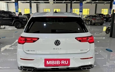 Volkswagen Golf VIII, 2022 год, 1 590 017 рублей, 5 фотография