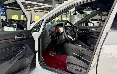 Volkswagen Golf VIII, 2022 год, 1 590 017 рублей, 7 фотография