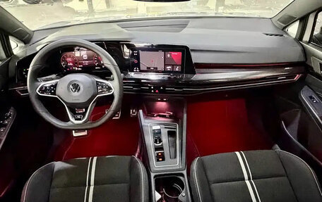 Volkswagen Golf VIII, 2022 год, 1 590 017 рублей, 8 фотография