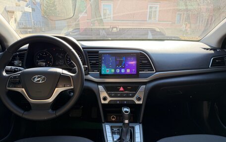 Hyundai Elantra VI рестайлинг, 2017 год, 1 410 000 рублей, 13 фотография