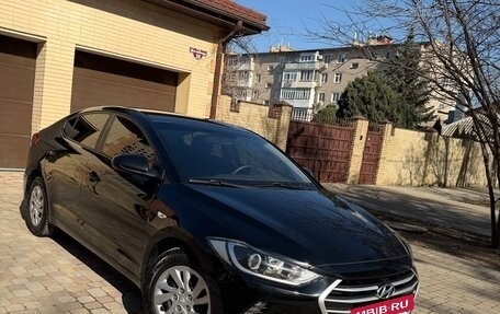 Hyundai Elantra VI рестайлинг, 2017 год, 1 410 000 рублей, 9 фотография