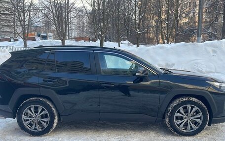 Toyota RAV4, 2023 год, 3 900 000 рублей, 3 фотография