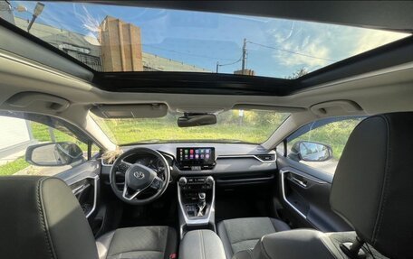 Toyota RAV4, 2023 год, 3 900 000 рублей, 11 фотография