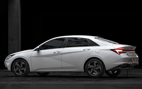 Hyundai Elantra, 2022 год, 1 188 017 рублей, 5 фотография