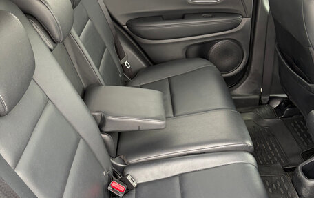 Honda Vezel, 2015 год, 1 650 000 рублей, 15 фотография