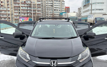 Honda Vezel, 2015 год, 1 650 000 рублей, 8 фотография
