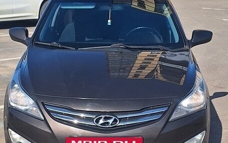 Hyundai Solaris II рестайлинг, 2014 год, 580 000 рублей, 3 фотография