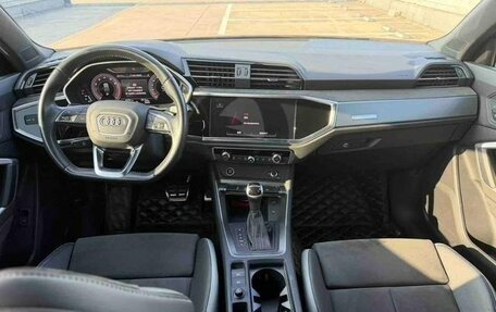 Audi Q3, 2022 год, 2 550 002 рублей, 10 фотография