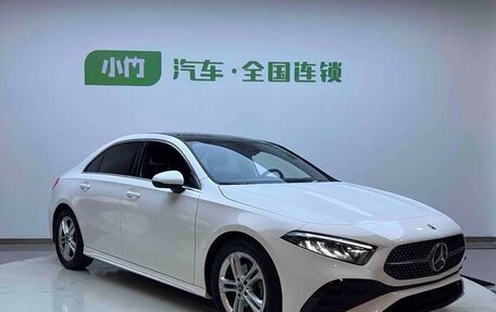 Mercedes-Benz A-Класс, 2023 год, 2 343 000 рублей, 2 фотография