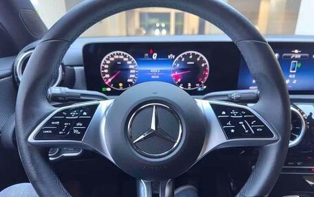 Mercedes-Benz A-Класс, 2023 год, 2 343 000 рублей, 16 фотография