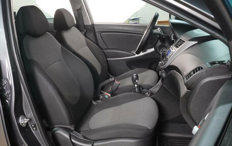 Hyundai Solaris II рестайлинг, 2013 год, 919 000 рублей, 8 фотография