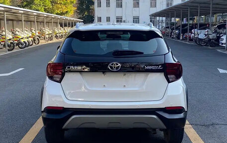 Toyota Yaris XP150 рестайлинг, 2022 год, 1 145 027 рублей, 5 фотография