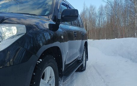 Toyota Land Cruiser 200, 2011 год, 2 900 000 рублей, 2 фотография