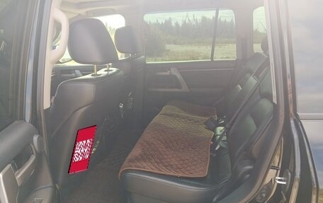 Toyota Land Cruiser 200, 2011 год, 2 900 000 рублей, 9 фотография