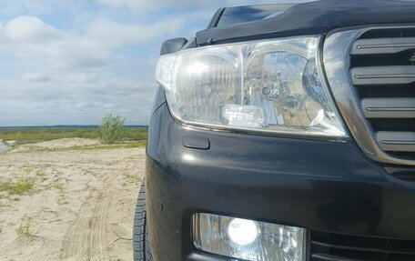 Toyota Land Cruiser 200, 2011 год, 2 900 000 рублей, 16 фотография