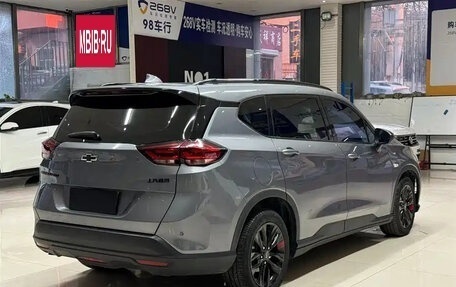 Chevrolet Orlando, 2022 год, 1 271 027 рублей, 4 фотография