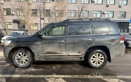 Toyota Land Cruiser 200, 2015 год, 5 620 000 рублей, 2 фотография