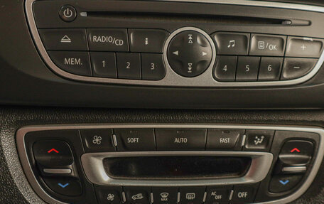 Renault Scenic III, 2011 год, 679 000 рублей, 14 фотография