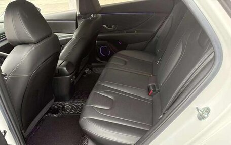 Hyundai Elantra, 2022 год, 1 390 008 рублей, 9 фотография