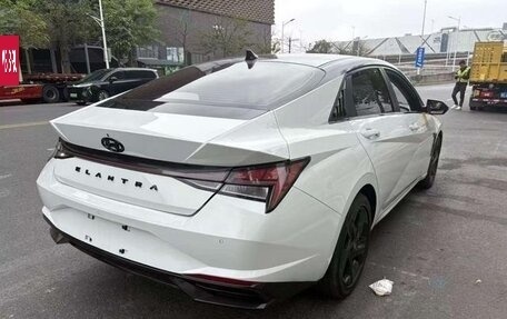 Hyundai Elantra, 2022 год, 1 390 008 рублей, 4 фотография