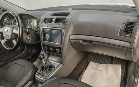 Skoda Octavia, 2010 год, 699 000 рублей, 15 фотография