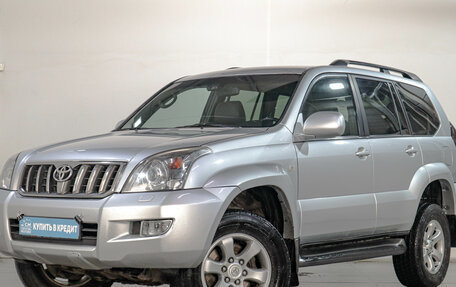 Toyota Land Cruiser Prado 120 рестайлинг, 2008 год, 2 099 000 рублей, 4 фотография