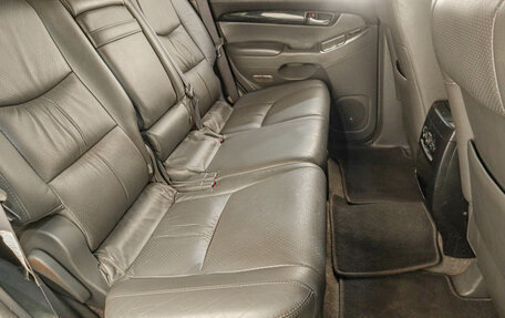 Toyota Land Cruiser Prado 120 рестайлинг, 2008 год, 2 099 000 рублей, 18 фотография