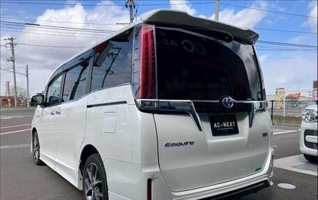 Toyota Esquire I, 2017 год, 1 950 000 рублей, 7 фотография