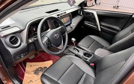 Toyota RAV4, 2019 год, 2 200 001 рублей, 7 фотография