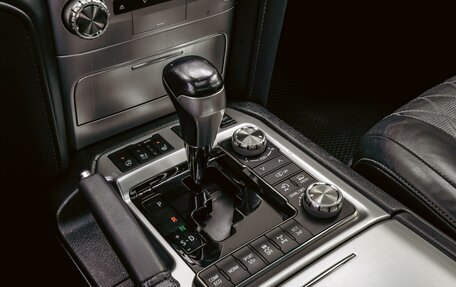 Toyota Land Cruiser 200, 2018 год, 6 690 000 рублей, 14 фотография