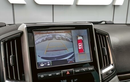 Toyota Land Cruiser 200, 2018 год, 6 690 000 рублей, 15 фотография