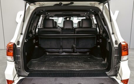 Toyota Land Cruiser 200, 2018 год, 6 690 000 рублей, 27 фотография