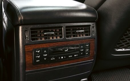 Toyota Land Cruiser 200, 2018 год, 6 690 000 рублей, 26 фотография