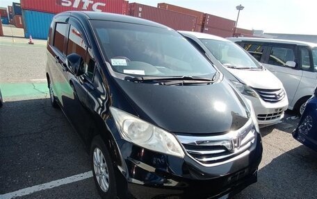 Honda Freed I, 2013 год, 785 000 рублей, 1 фотография