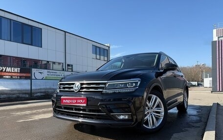 Volkswagen Tiguan II, 2019 год, 3 300 000 рублей, 1 фотография