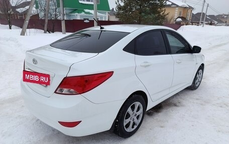 Hyundai Solaris II рестайлинг, 2011 год, 485 000 рублей, 4 фотография
