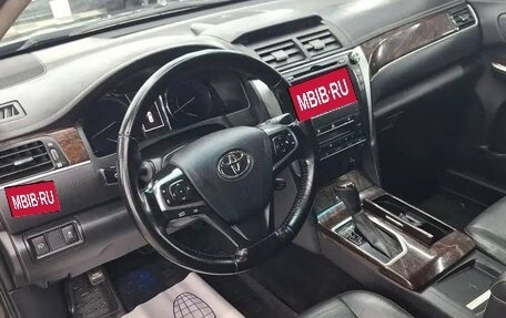 Toyota Camry, 2016 год, 1 700 000 рублей, 11 фотография