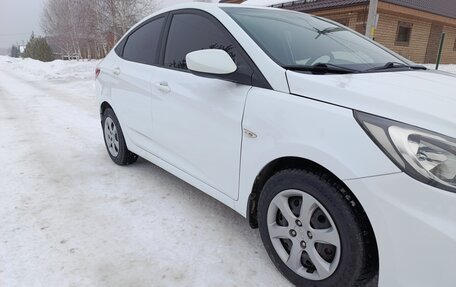 Hyundai Solaris II рестайлинг, 2011 год, 485 000 рублей, 6 фотография