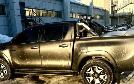 Toyota Hilux VIII, 2018 год, 3 750 000 рублей, 8 фотография