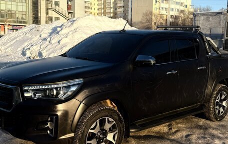 Toyota Hilux VIII, 2018 год, 3 750 000 рублей, 9 фотография