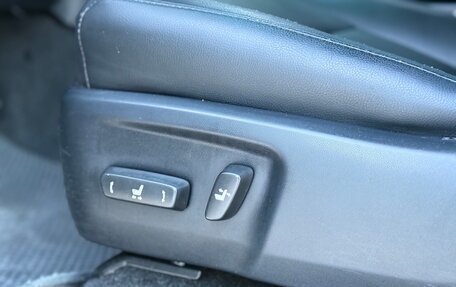 Toyota Hilux VIII, 2018 год, 3 750 000 рублей, 25 фотография