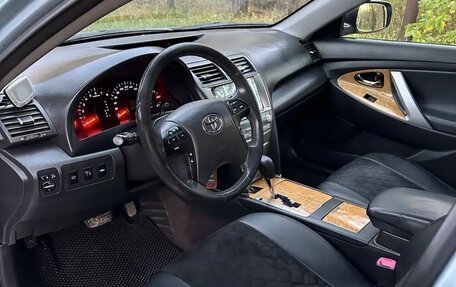 Toyota Camry, 2007 год, 1 150 000 рублей, 21 фотография