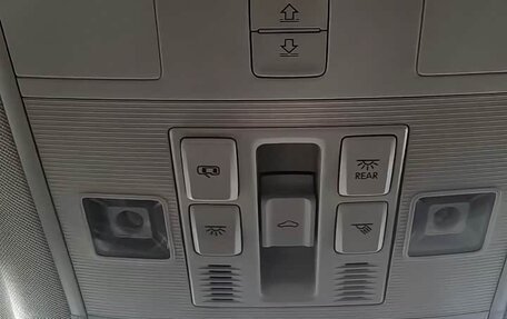 Volkswagen T-Roc I, 2022 год, 1 850 000 рублей, 10 фотография