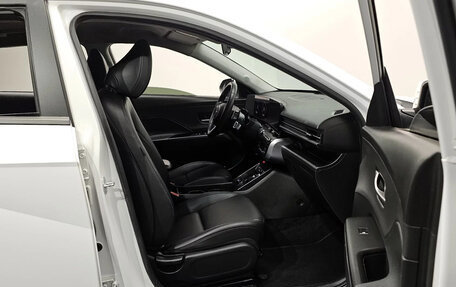 Hyundai Kona, 2024 год, 2 300 008 рублей, 10 фотография