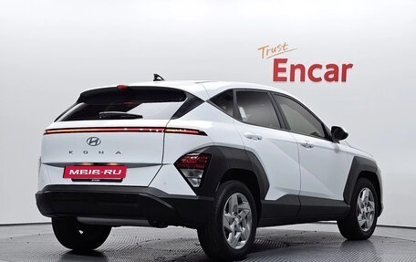 Hyundai Kona, 2024 год, 2 300 008 рублей, 3 фотография