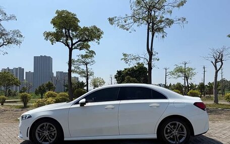 Mercedes-Benz A-Класс, 2021 год, 1 720 000 рублей, 4 фотография