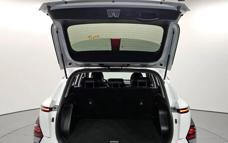 Hyundai Kona, 2024 год, 2 300 008 рублей, 19 фотография