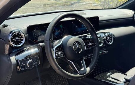 Mercedes-Benz A-Класс, 2021 год, 1 720 000 рублей, 11 фотография