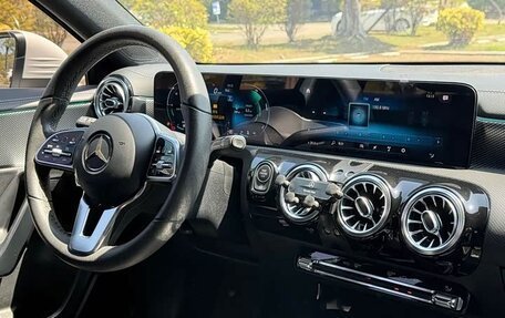 Mercedes-Benz A-Класс, 2021 год, 1 720 000 рублей, 14 фотография